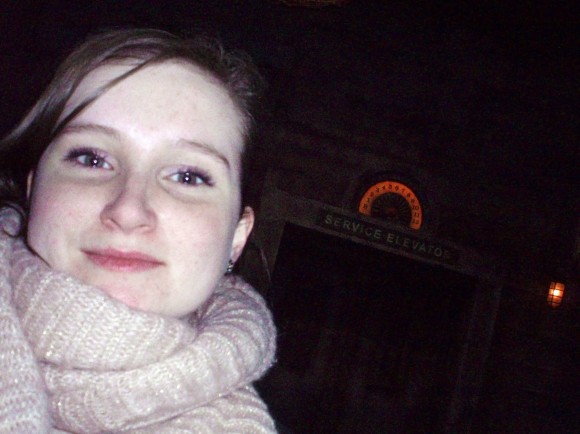 Jasmijn van der Kleijn in Tower of Terror at Disneyland Paris