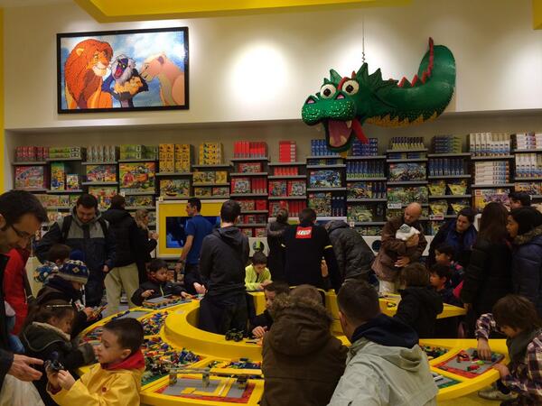 LEGO Store – Dedicated To DLP