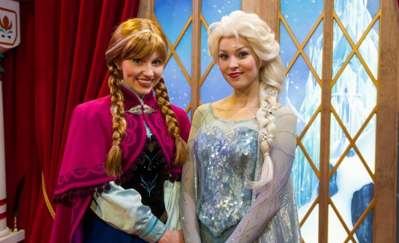 Anna & Elsa Coming to Disneyland Paris