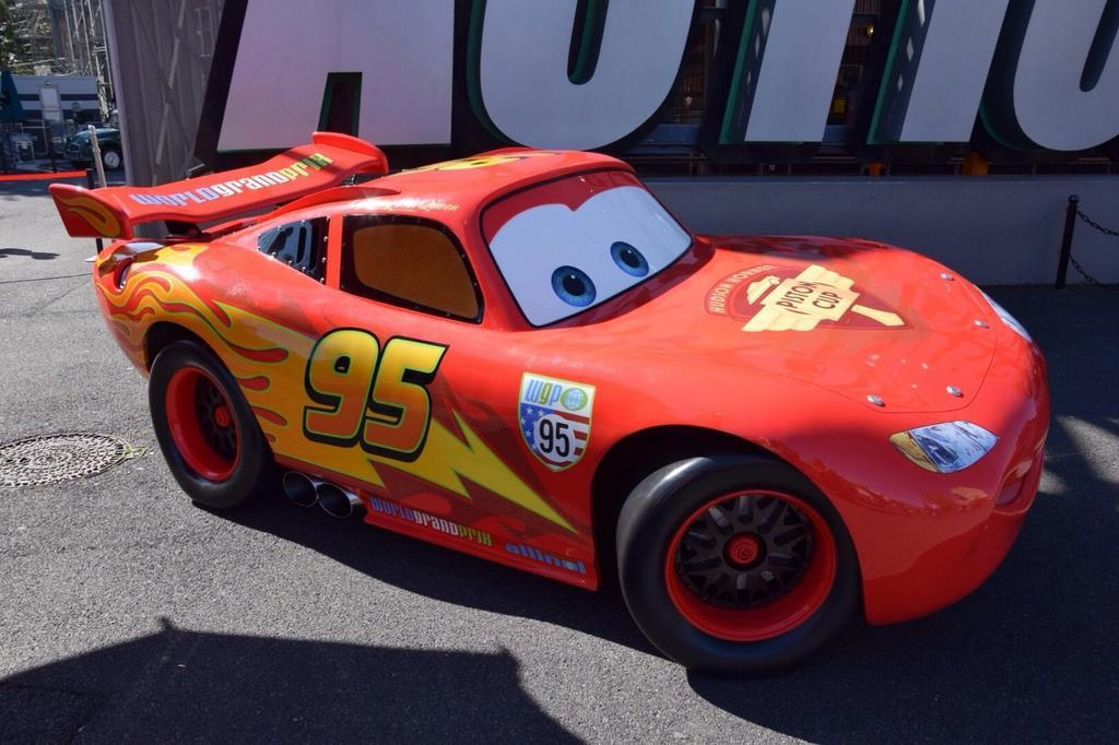 Flash Mcqueen de Cars aux Walt Disney Studios de Disneyland Paris ! #f