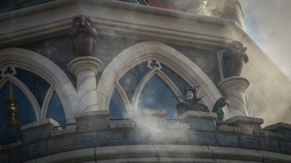 Disneyland Paris Halloween 2014 Photo Series: Maleficent's Court