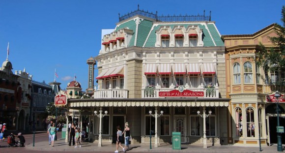 Main Street, U.S.A. in Disneyland Paris