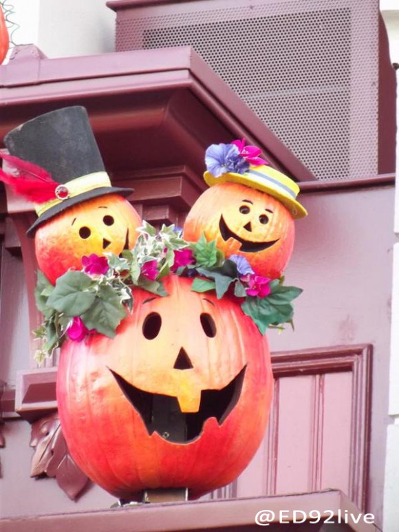 Halloween Pumpkin on Main Street, U.S.A. Disneyland Paris