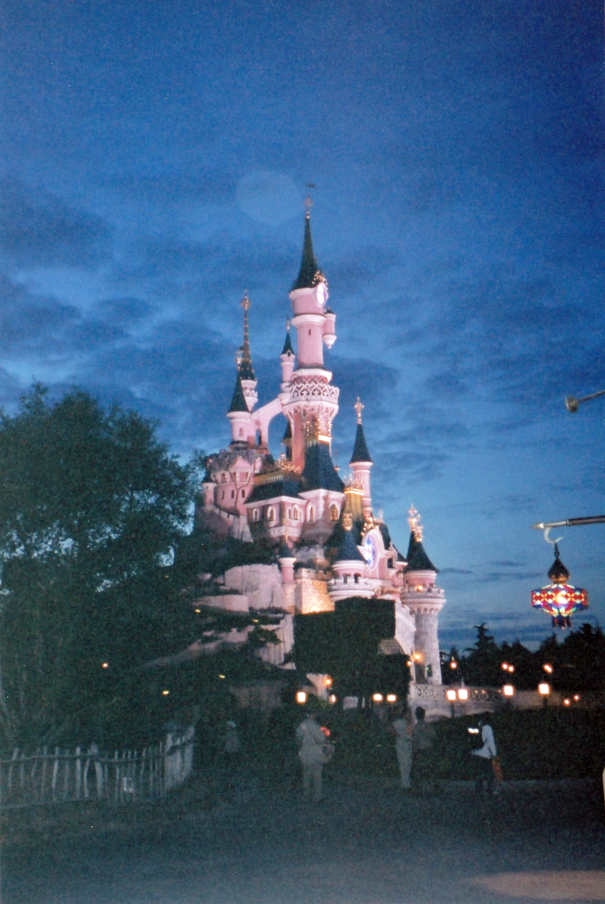 Photos from Yesteryear: DLP in 2002 – Dedicated To DLP
