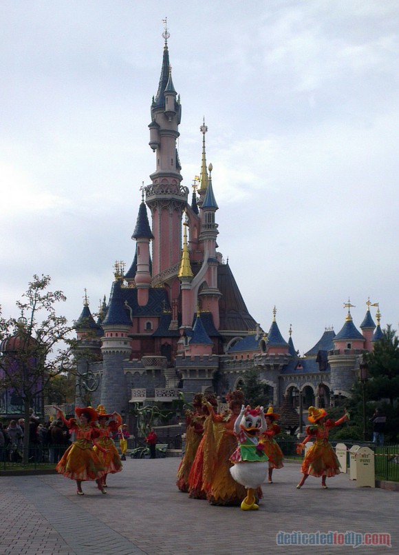 Disneyland Paris Diary: Halloween 2015 – Day 2 - Sleeping Beauty Castle