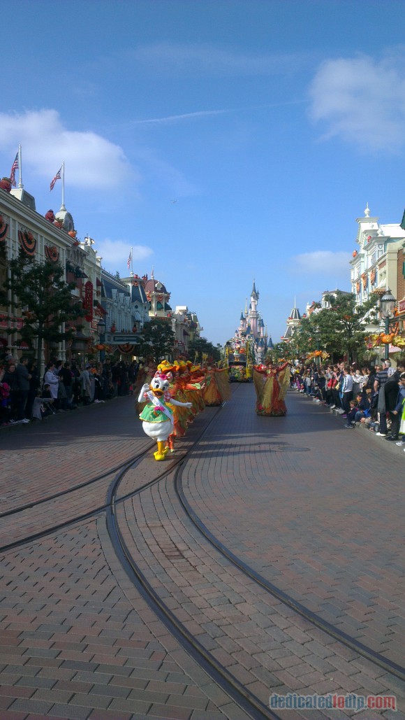 Disneyland Paris Diary: Halloween 2015 - Day 1 - Halloween Parade