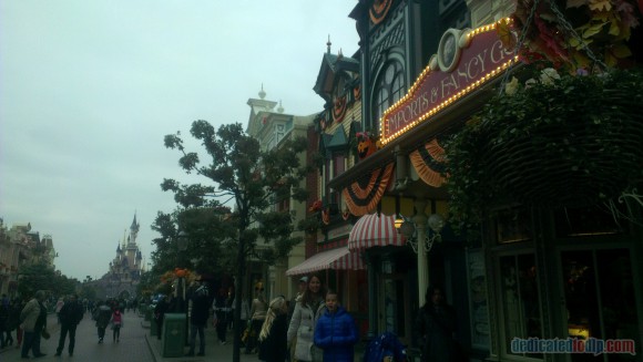 Disneyland Paris Diary: Halloween 2015 – Day 5 - Main Street, U.S.A.