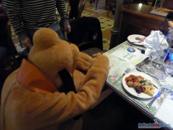 Disneyland Paris Restaurant Review: Inventions - Pluto