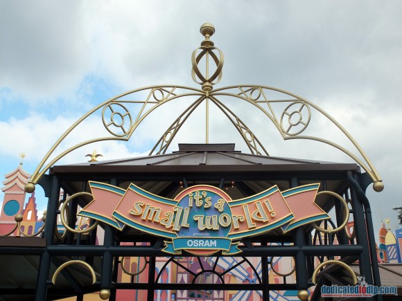 Disneyland Paris Photo Friday: Newly refurbished it's a small world