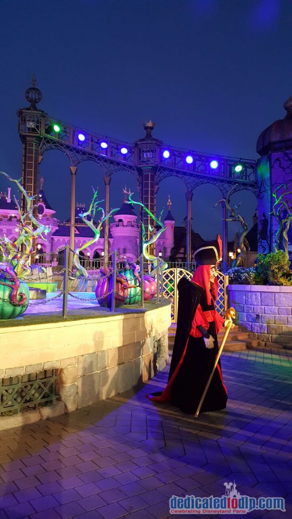 Disneyland Paris runDisney Diary Day 3 – The 5K Race and Jafar