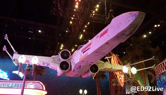 Star Wars Season of the Force Disneyland Paris X-Wing