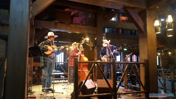 Live Music in Cowboy Cookout Barbecue, Disneyland Paris