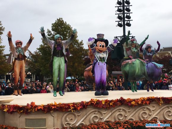 Halloween 2018 in Disneyland Paris - Mickey's Halloween Celebration Parade