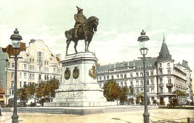 Stortorget med Karl X Gustav-statyn