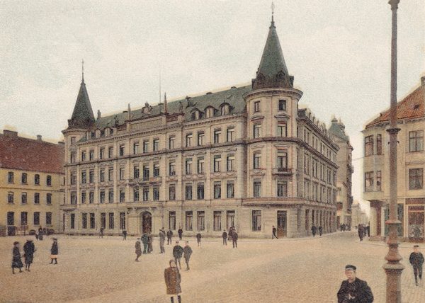 Stortorget med Hotell Kramer