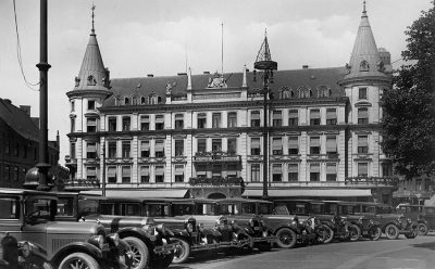 Stortorget med Hotell Kramer