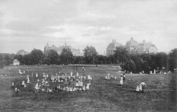 "En eftermiddag i Slottsparken"