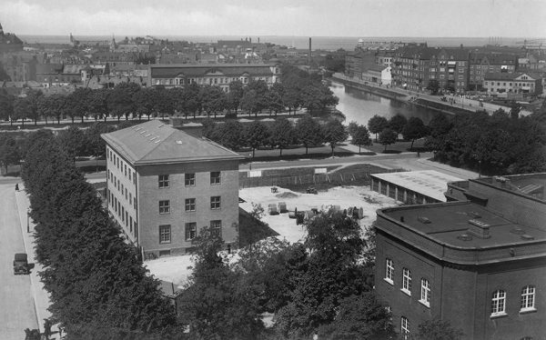 Utsikt mot Drottninggatan och östra Gamla staden