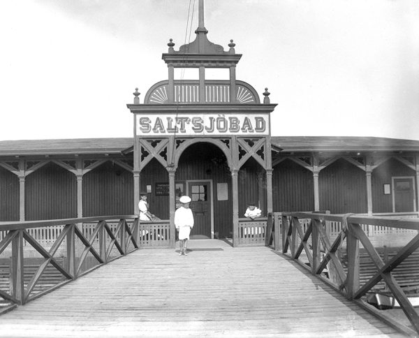 Entrén till Limhamns Saltsjöbad