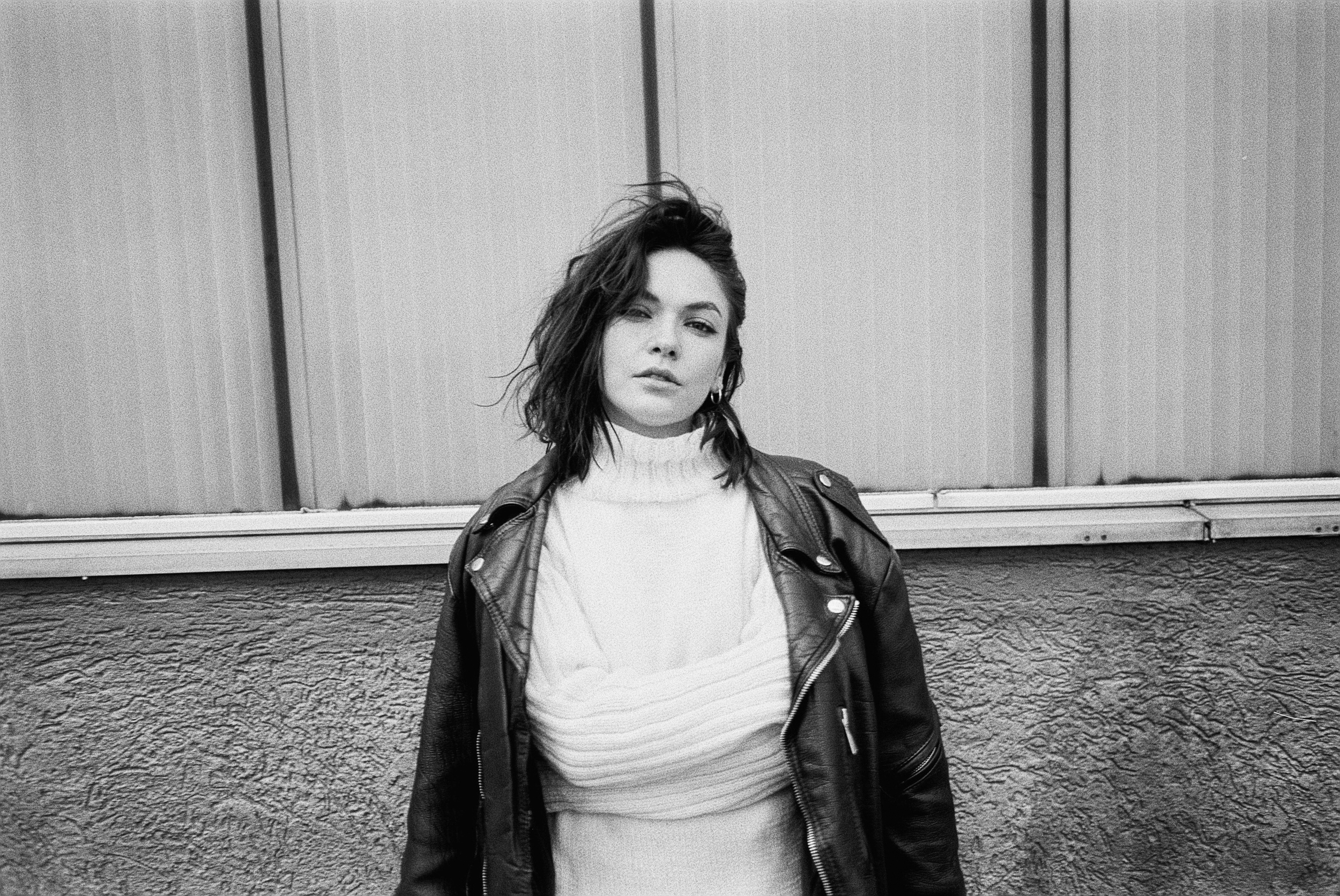 Analog - Emma Drogunova Schauspielportrait Berlin 