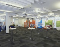 GS1 Germany Knowledge Center Hochtische im Saal