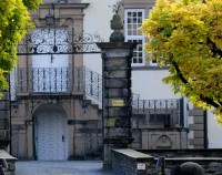 Schloss Ehreshofen Tor 2