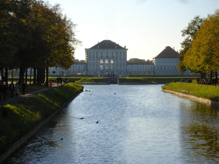 Am Nymphenburger Kanal bei Paul Isaak