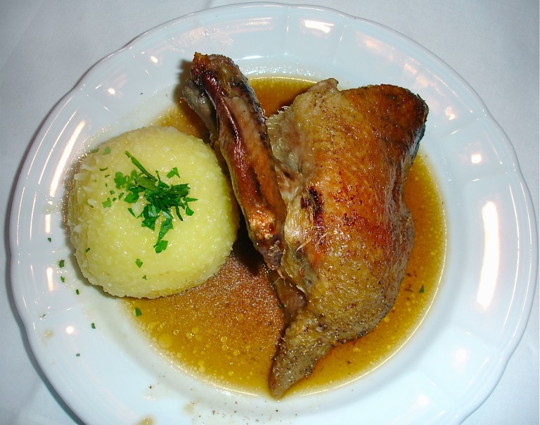 Ente mit Kartoffelknödel