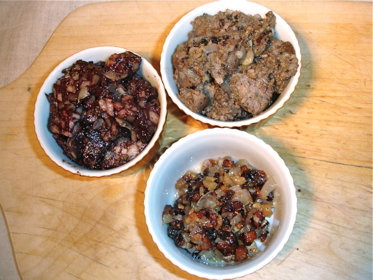 Fülle aus Blutwurst, Grieben mit Speck, Leberwurst