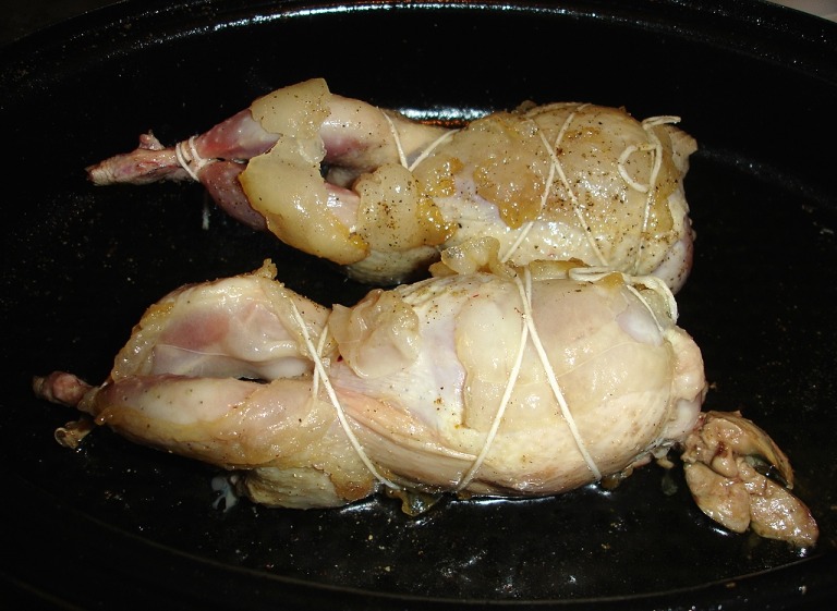 Gepökelte Wachteln mit Sauerkraut – Der Mut Anderer