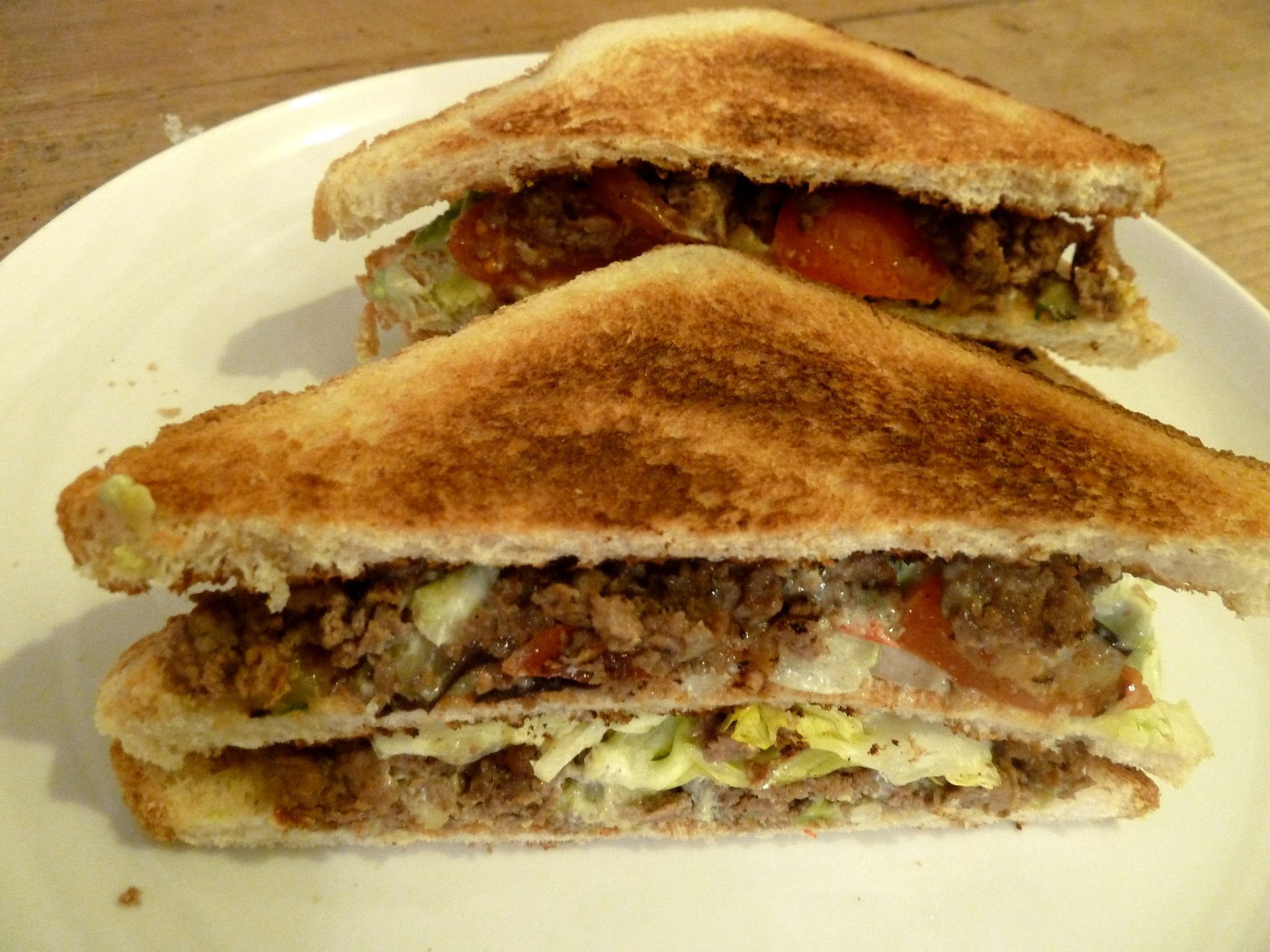 Clubsandwich mit Lammhack