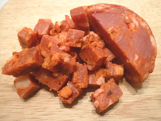 Chorizo würfeln