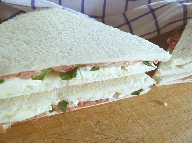 Tramezzini Schinken Mozzarella – Der Mut Anderer