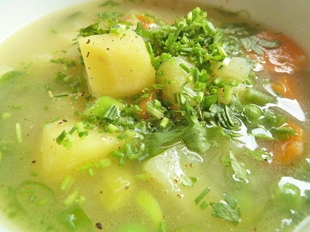 Kartoffelsuppe mit Gemüse