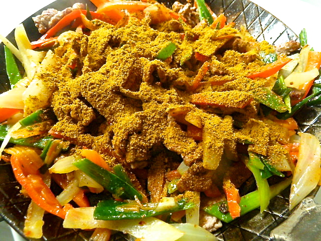 Rindfleisch-Gemüse Curry mit Kokosmilch – Der Mut Anderer