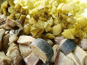 alles für den Salat würfeln
