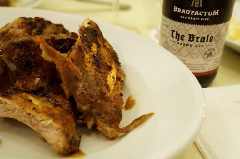 "The Brale" zu den Spare Ribs