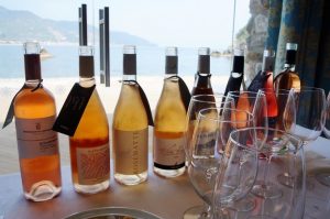 Weinprobe im Sommelier-Raum