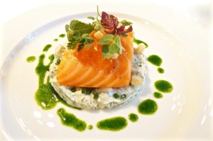 Label Rouge Lachs 44° mit skandinavischer Soße