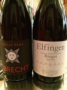 2012 Trocla nera Pinot Noir Weingut zur Sonne Familie Obrecht Jenis Graubünden 2010 Pinot Noir Elfingen "Rüeget" Litwan Wein Schinznach/Aargau