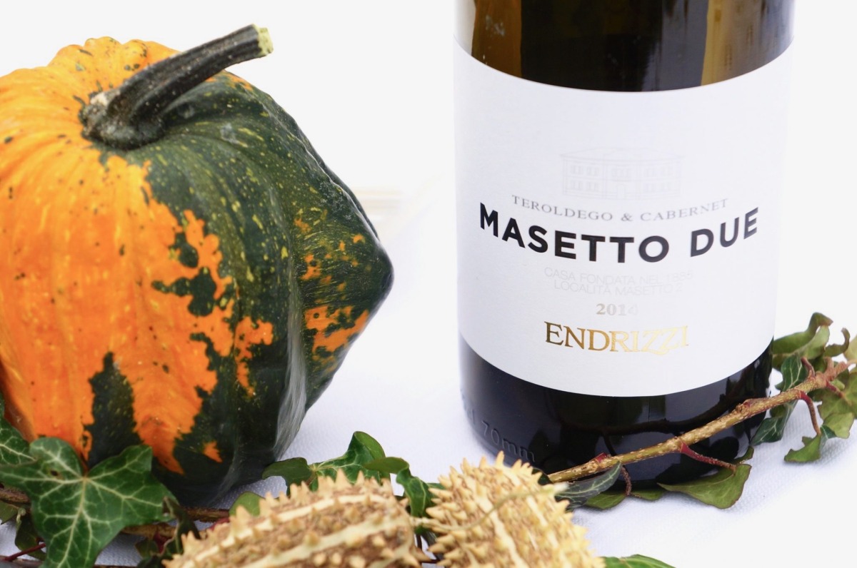 Rotweincuvée aus den Rebsorten Teroldego Rotaliano und Cabernet Sauvignon