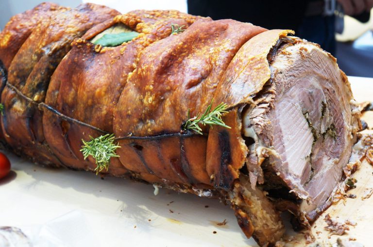 knusprige Porchetta