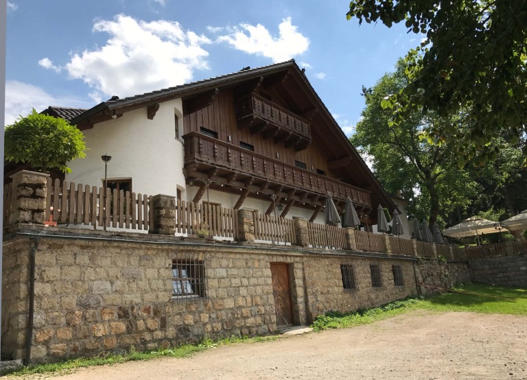 Am Ödenturm – Ausgezeichnete bayerische Küche im Bayerischen Wald