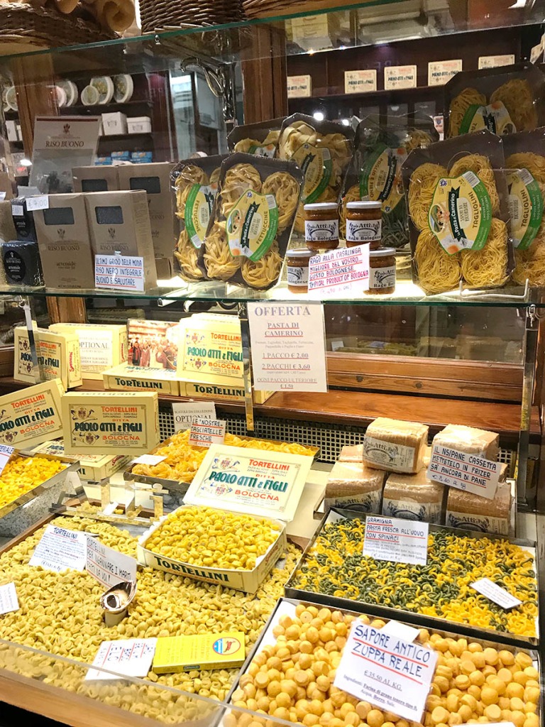 überall Tortellini