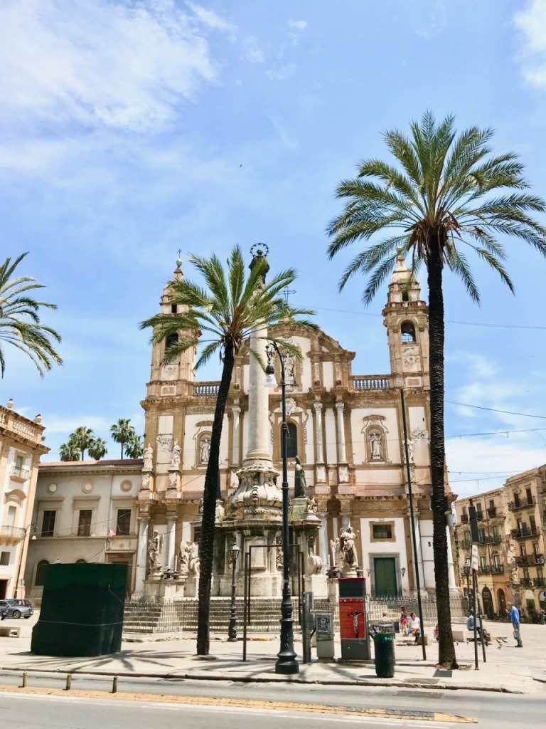 Unser Wohnort: Piazza San Domenico