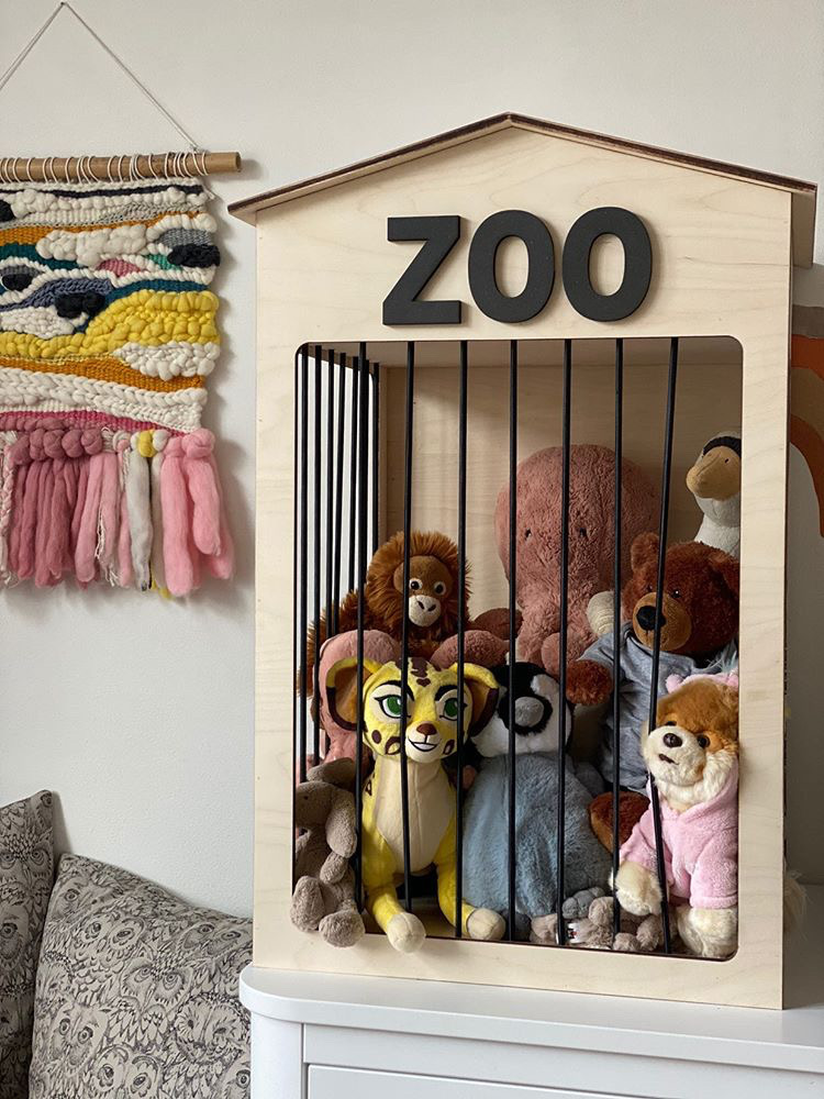 Teddy Zoo - Fantastic stuffed animal storage for the children's room