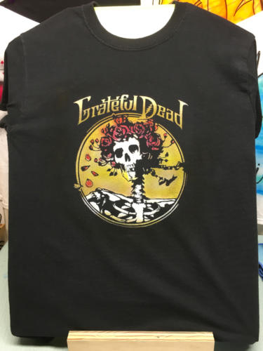 Grateful Dead Adult Small T-shirt