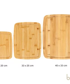 tre skärbrädor i bambu