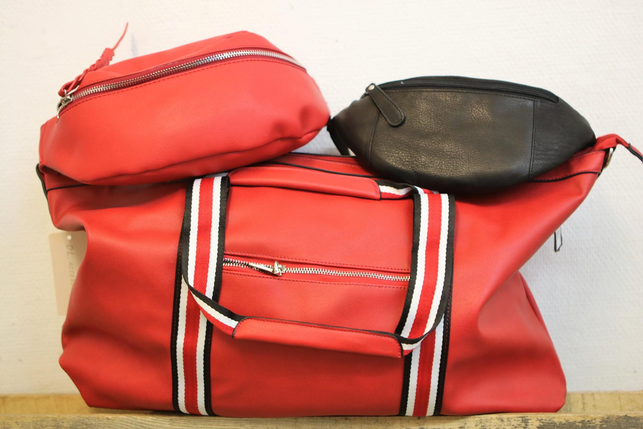 bestikke Indflydelsesrig Kassér Find din nye taske eller pung hos Svegård | Dit Sorø