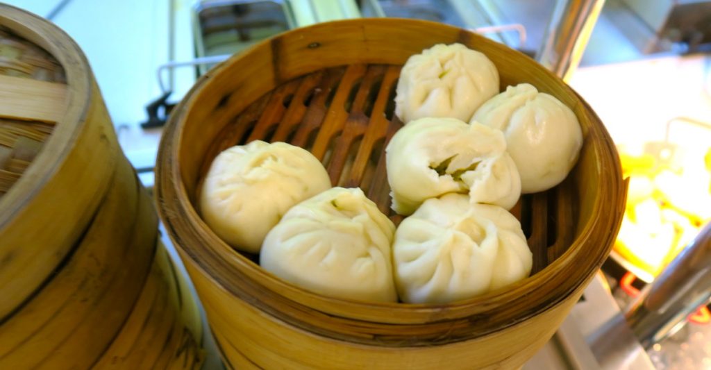 Kinesisk matkultur är en del av landets historia. Och i stället för bröd serveras ofta dumplings som en del i frukosten